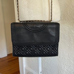 Tory Burch Fleming Black 8x6x2